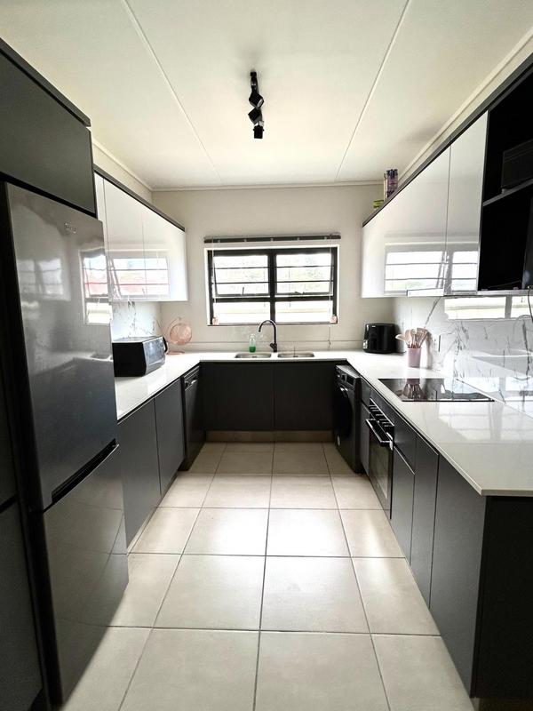 To Let 3 Bedroom Property for Rent in Firgrove Western Cape